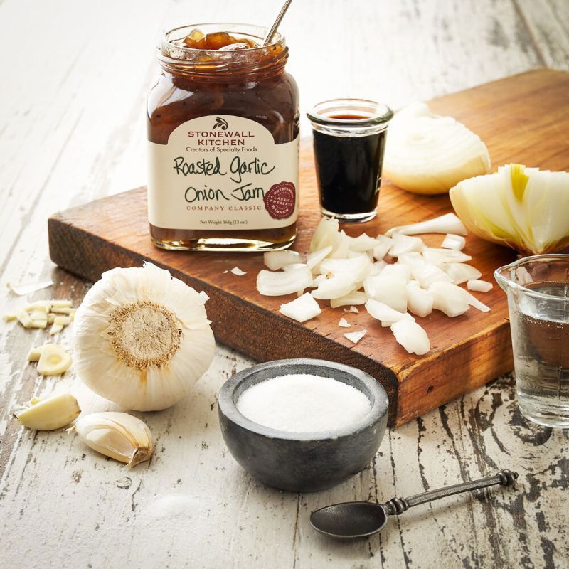 Roasted Garlic Onion Jam 13oz
